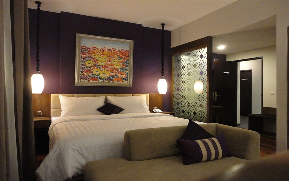 Capital O 852 The Silk At Dago Hotell Bandung Exteriör bild