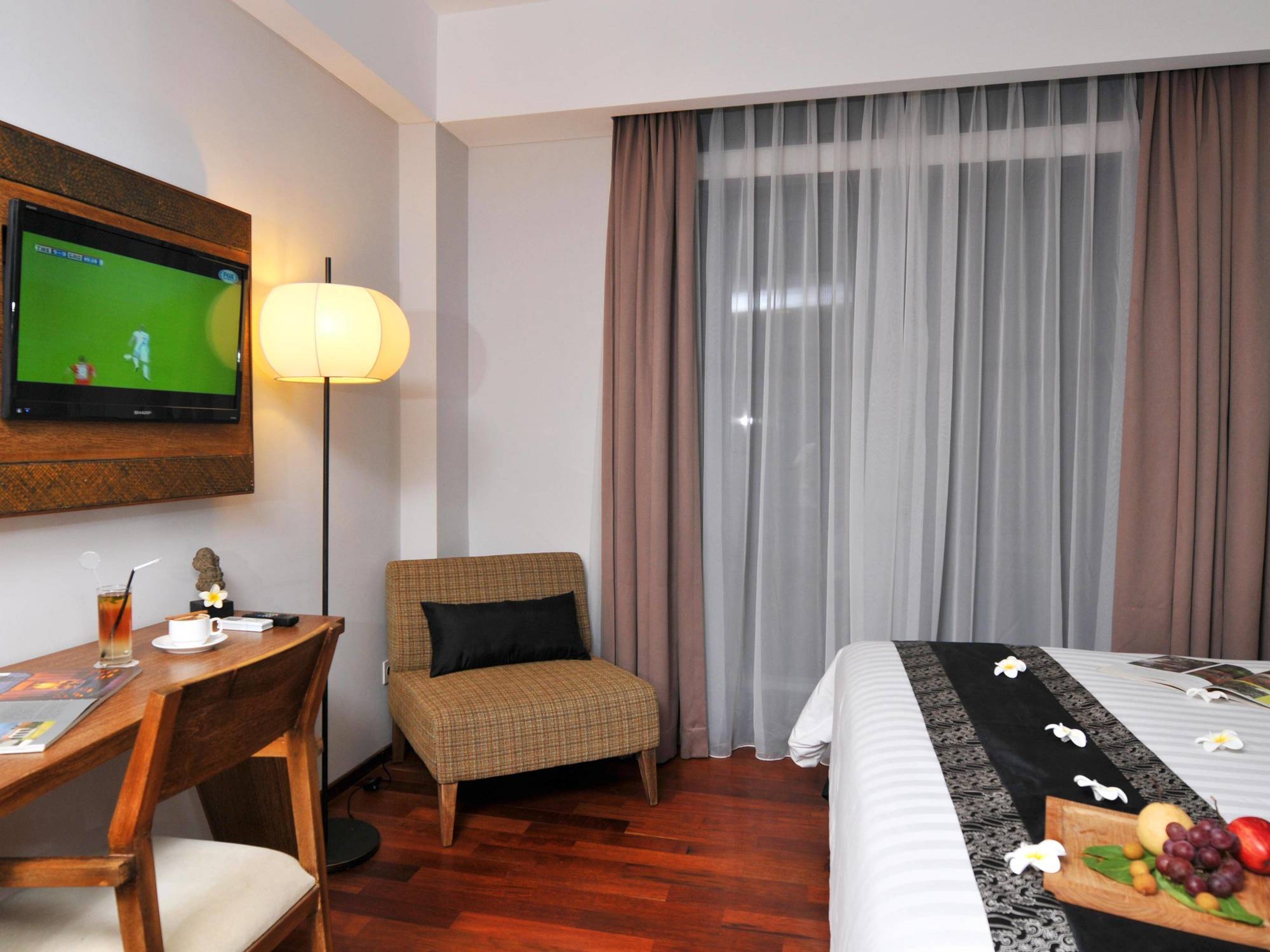 Capital O 852 The Silk At Dago Hotell Bandung Exteriör bild