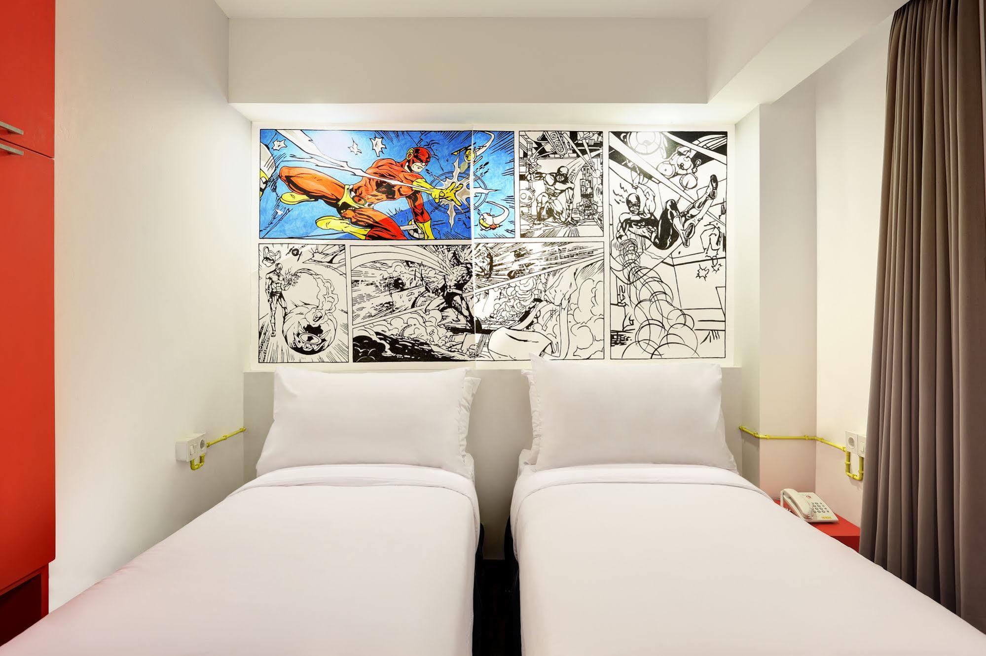 Capital O 852 The Silk At Dago Hotell Bandung Exteriör bild