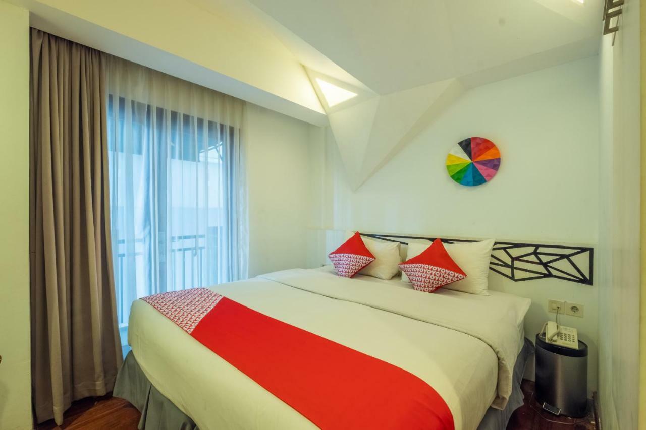 Capital O 852 The Silk At Dago Hotell Bandung Exteriör bild