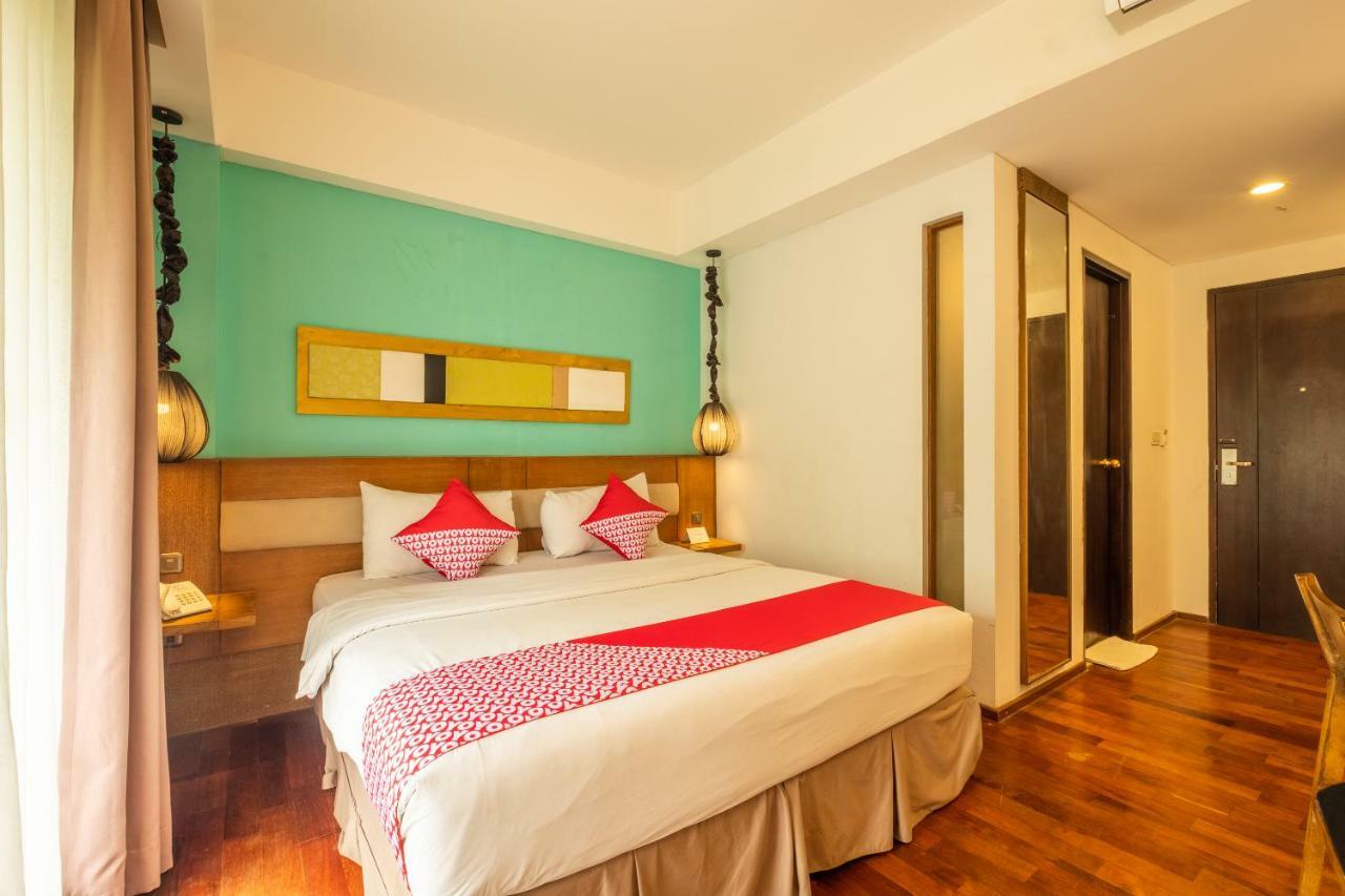 Capital O 852 The Silk At Dago Hotell Bandung Exteriör bild